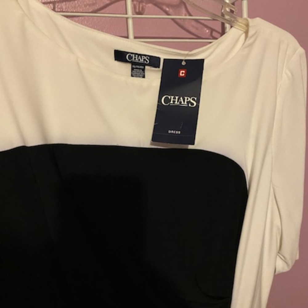 Dress - Picture 4 of 5